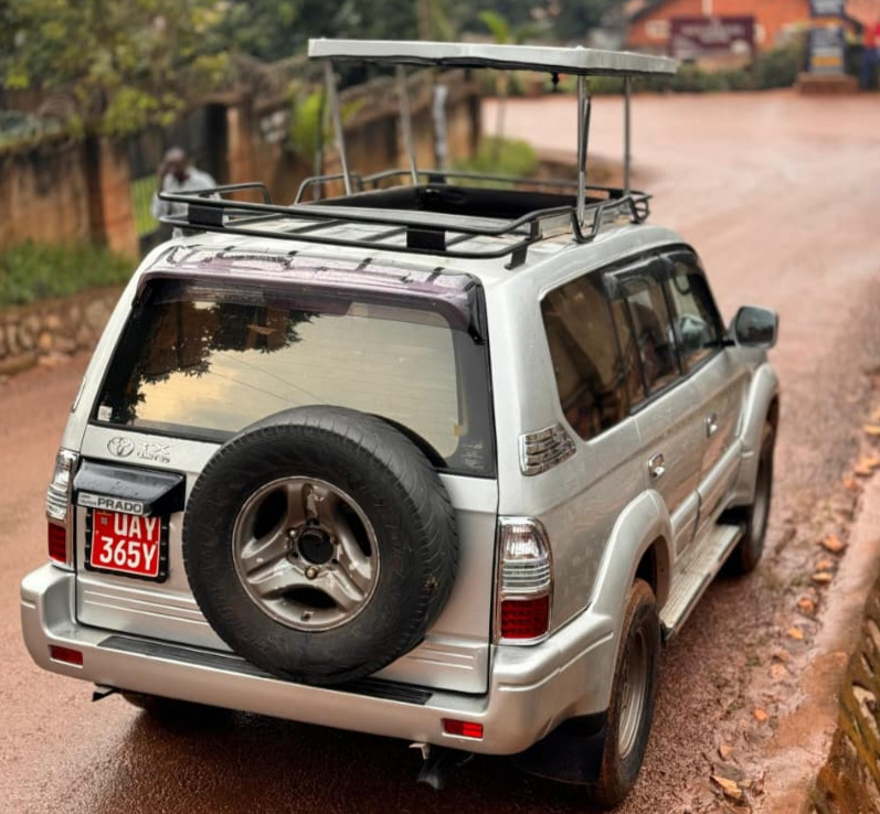 Renting a Toyota Land Cruiser Prado in Uganda - Rent a Car
