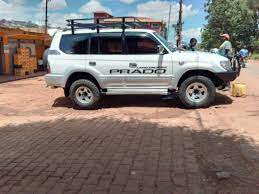 Top 5 Ways to Save Money on Rental Cars in Uganda